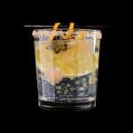 Serving a gin in glass