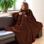 Snug-Rug DELUXE Blanket with Sleeves Chocolate