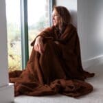 Snug-Rug DELUXE Blanket with Sleeves Chocolate
