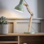 green lamp