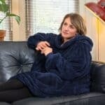 Snug-Rug Hoodie Blanket (Navy Blue)