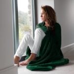 Snug-Rug Sherpa Throw Blanket (Racing Green)