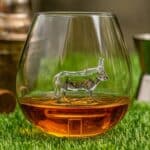 Highland Cow in a Stemless Glass Tumbler (600ml) Bar Bespoke